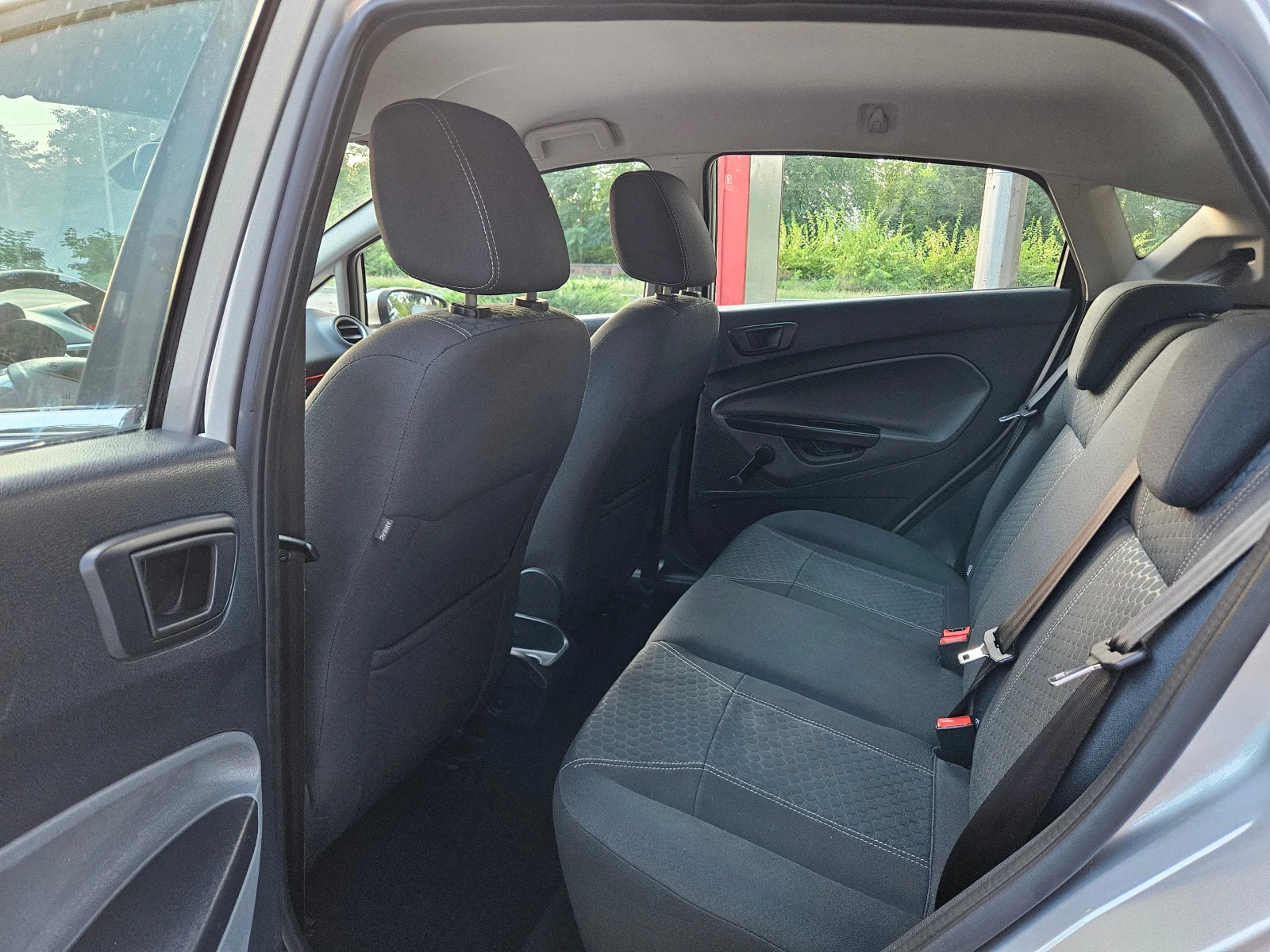 Ford Fiesta 1.25, 82к.с., Перфектна!!!, снимка 9 - Автомобили и джипове - 55328710