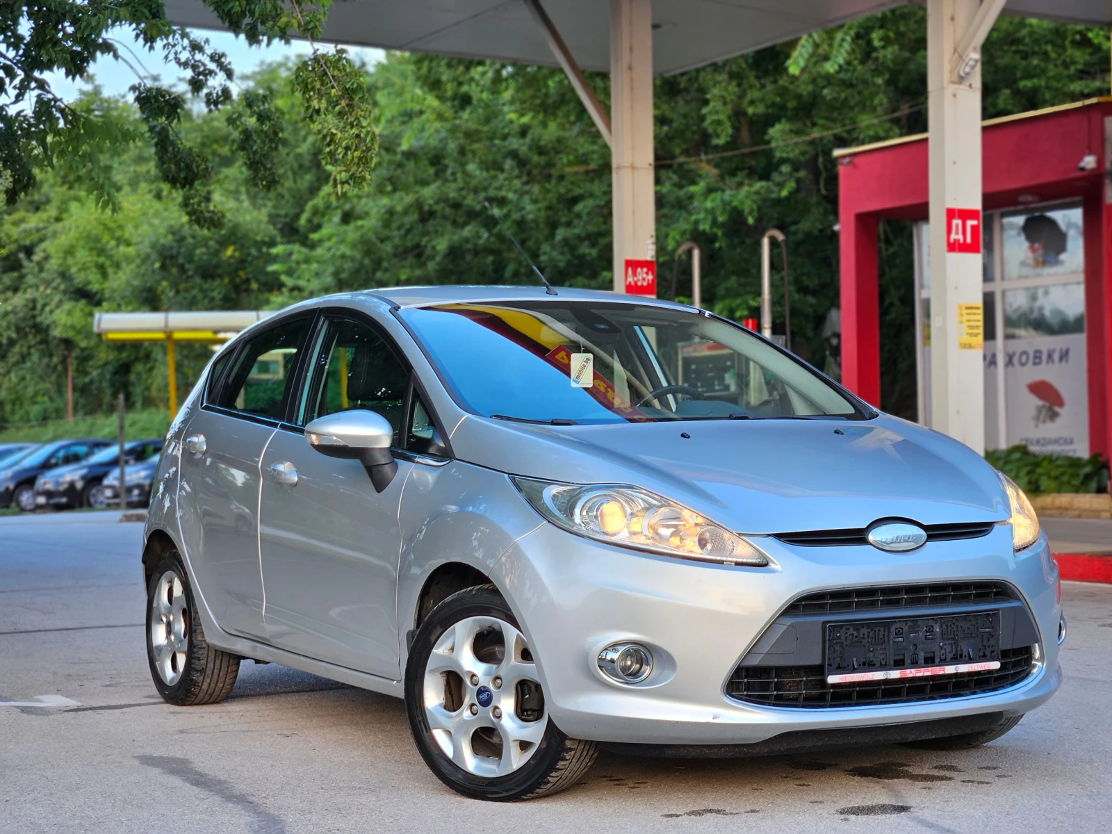 Ford Fiesta 1.25, 82к.с., Перфектна!!!, снимка 3 - Автомобили и джипове - 55328710