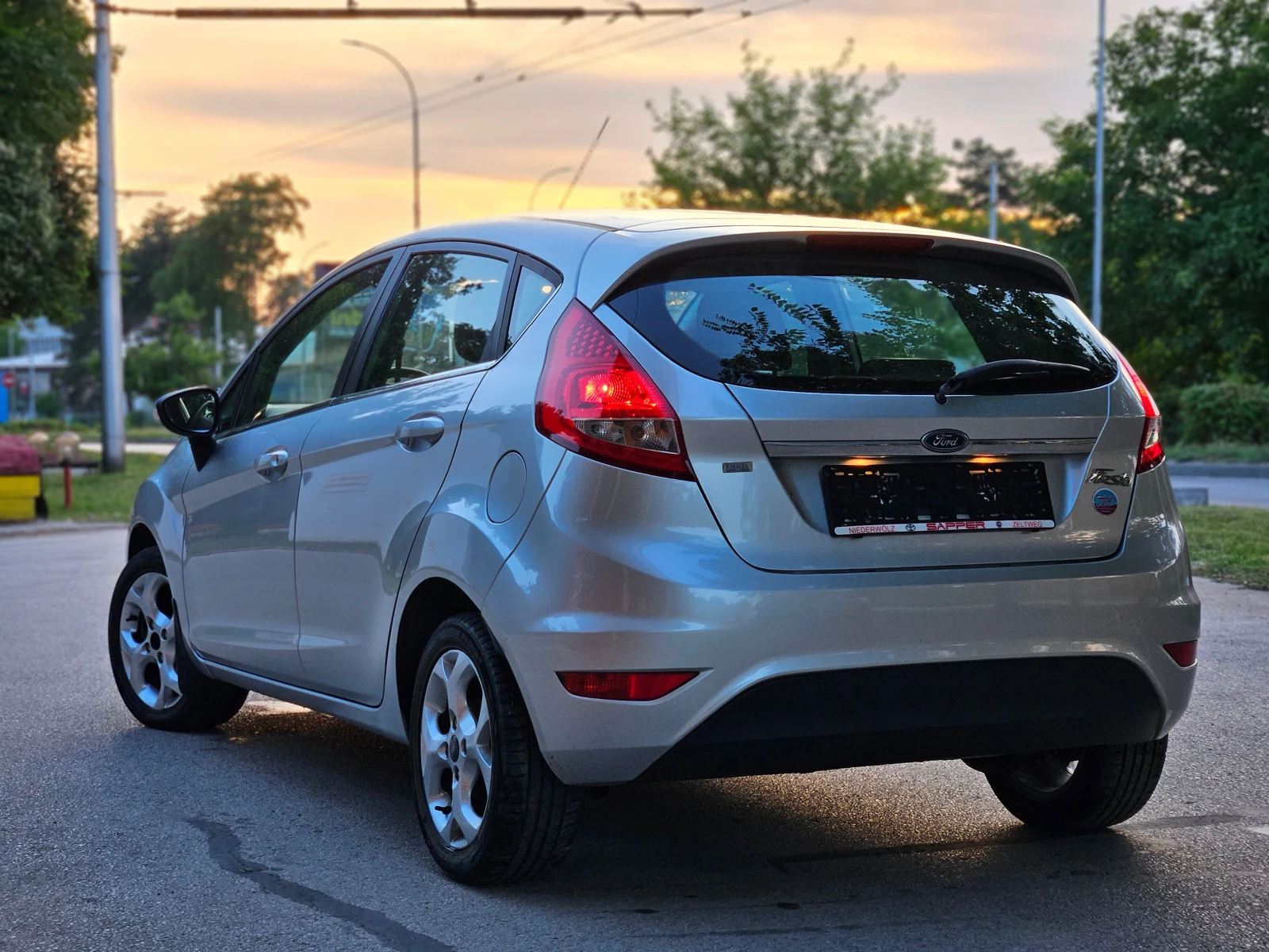 Ford Fiesta 1.25, 82к.с., Перфектна!!!, снимка 7 - Автомобили и джипове - 55328710