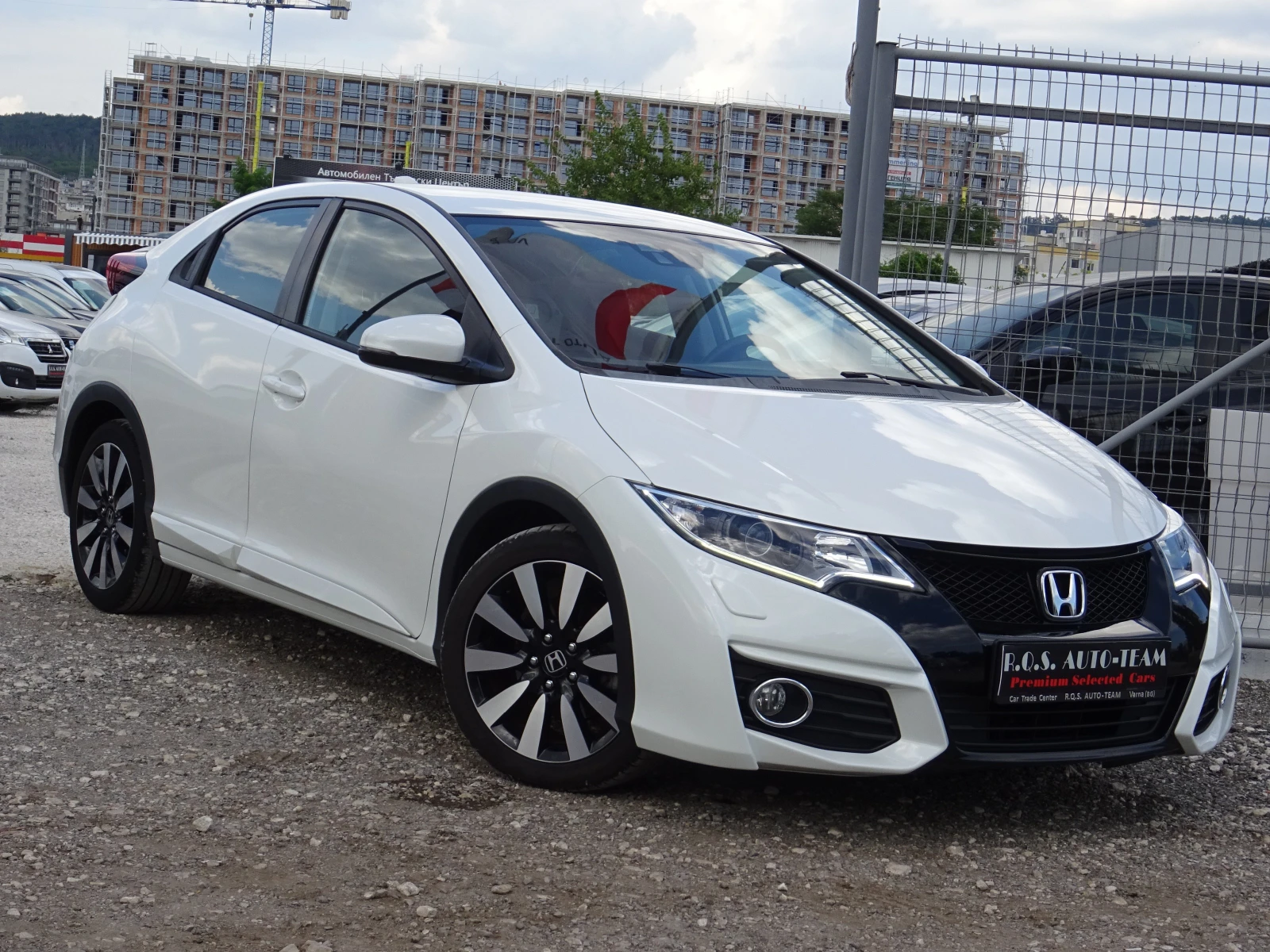 Honda Civic 1.6 i-DTEC Elegance, снимка 6 - Автомобили и джипове - 55530259