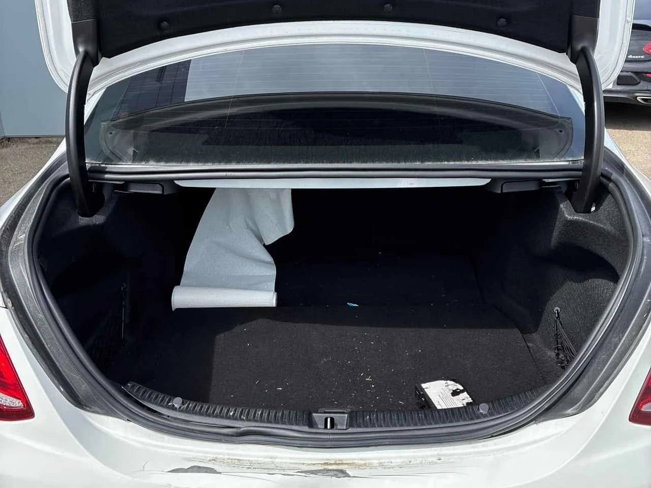 Mercedes-Benz C 300 CAMERA / CARFAX / АВТОКРЕДИТ , снимка 13 - Автомобили и джипове - 55569101