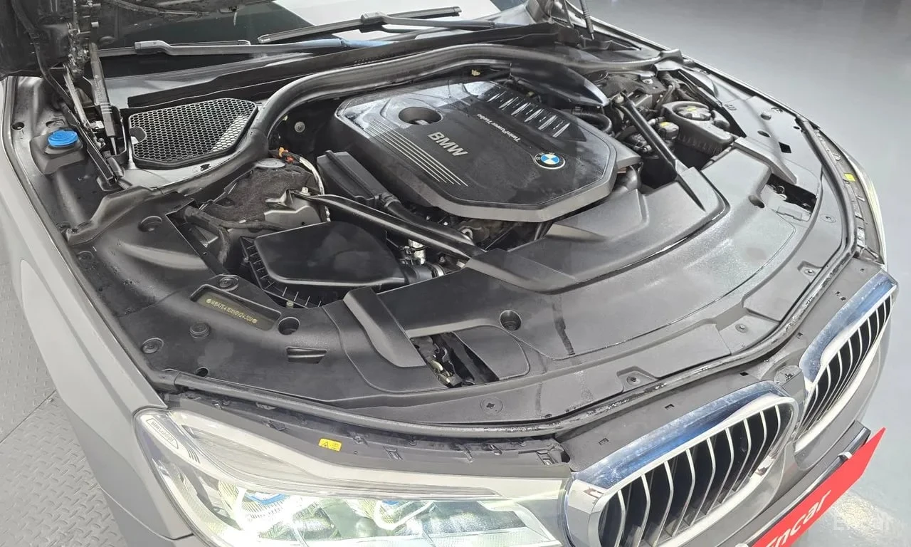 BMW 740 740Li xDrive M Sport Package/ФИНАНСИРАНЕ, снимка 6 - Автомобили и джипове - 56134646