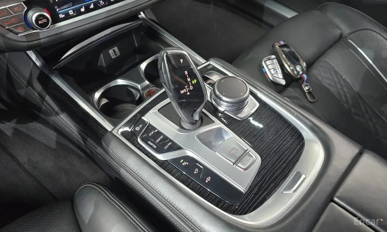 BMW 740 740Li xDrive M Sport Package/ФИНАНСИРАНЕ, снимка 9 - Автомобили и джипове - 56134646