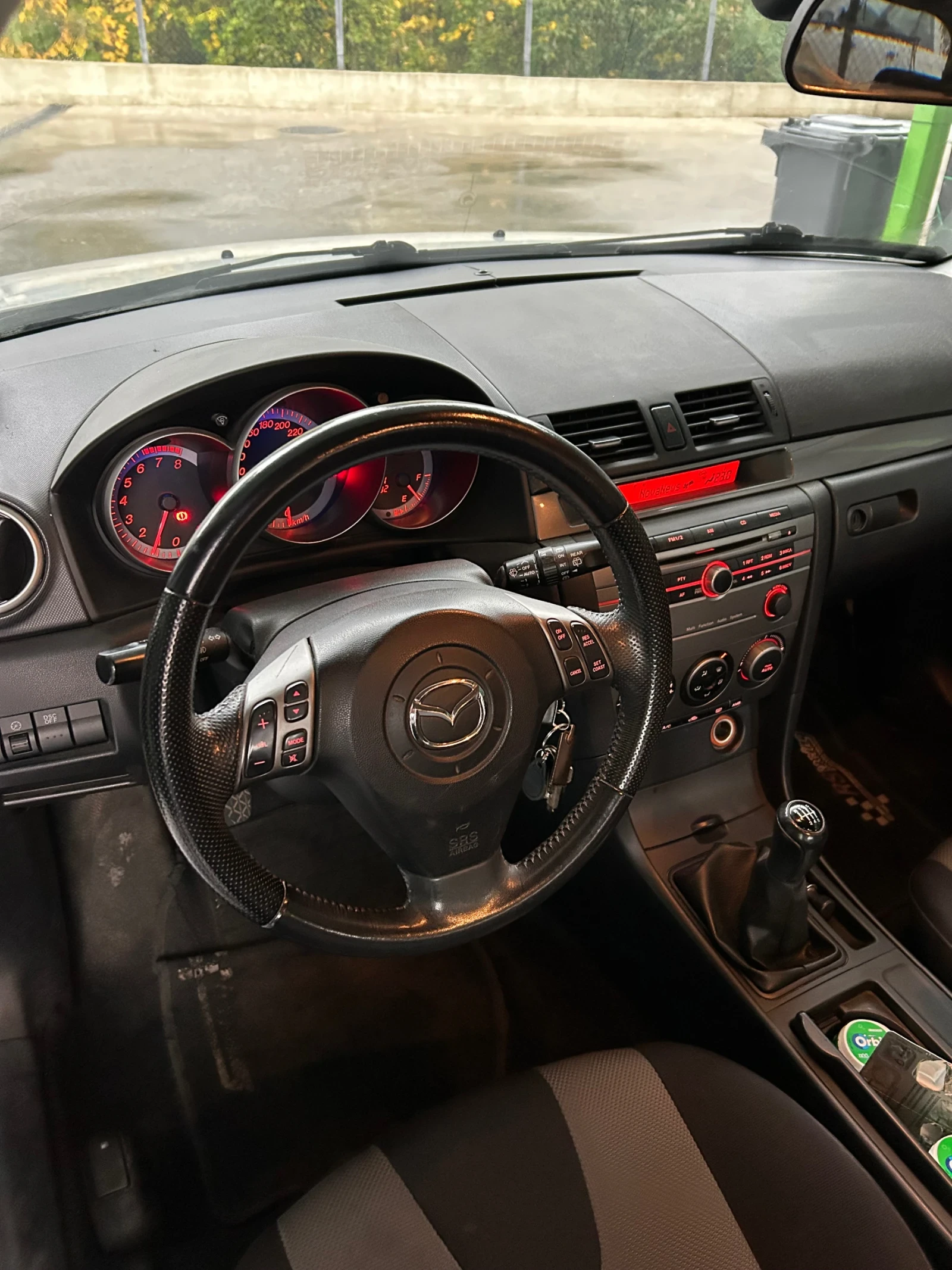 Mazda 3, снимка 8 - Автомобили и джипове - 56531739