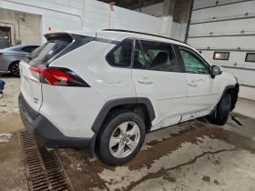 Toyota Rav4 2.5i - XLE - Лека щета - Комфорт пакет, снимка 3