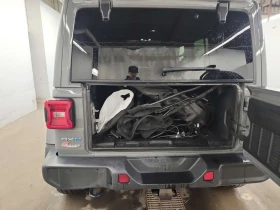 Jeep Wrangler * UNLIMITED SAHARA * CARFAX * ПОДГРЕВИ * 2 КЛЮЧА * | Auto.bg — изображение 15