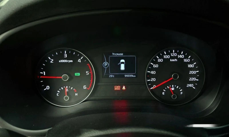 Kia Sportage Diesel 2WD Noblesse  * НАЙ-ДОБРА ЦЕНА В БЪЛГАРИЯ* , снимка 8 - Автомобили и джипове - 52036693