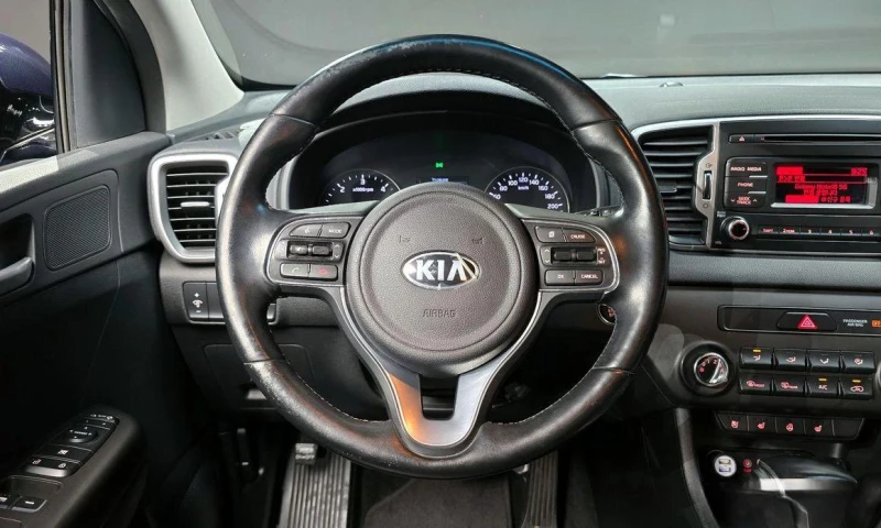 Kia Sportage Diesel 2WD Noblesse  * НАЙ-ДОБРА ЦЕНА В БЪЛГАРИЯ* , снимка 14 - Автомобили и джипове - 52036693