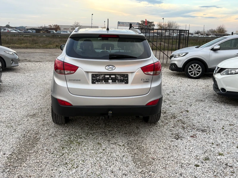 Hyundai IX35, снимка 4 - Автомобили и джипове - 52539293