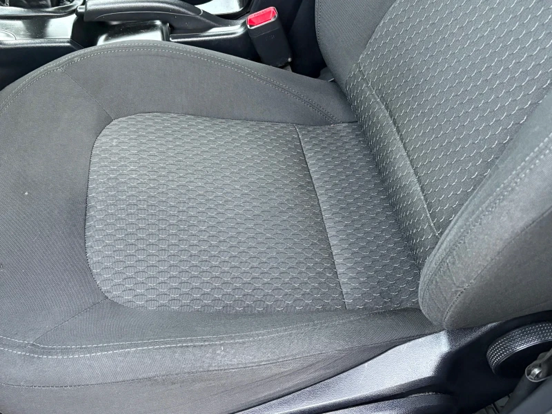 Hyundai IX35, снимка 8 - Автомобили и джипове - 52539293