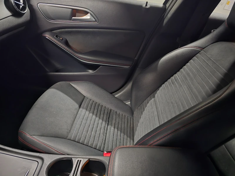 Mercedes-Benz GLA 220, снимка 4 - Автомобили и джипове - 52555295