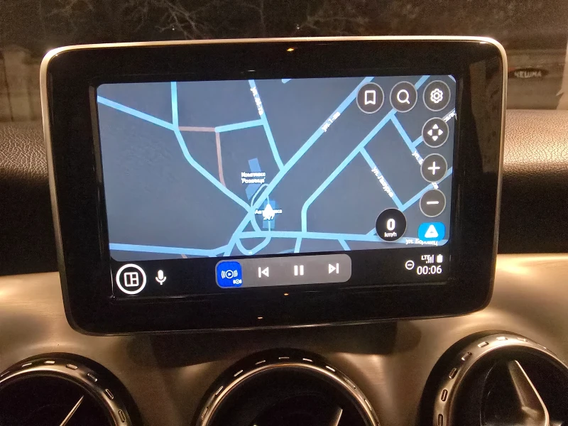 Mercedes-Benz GLA 220, снимка 3 - Автомобили и джипове - 52555295