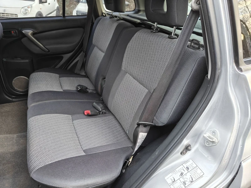 Toyota Rav4 2.4 4WD Автомат, снимка 9 - Автомобили и джипове - 53168799