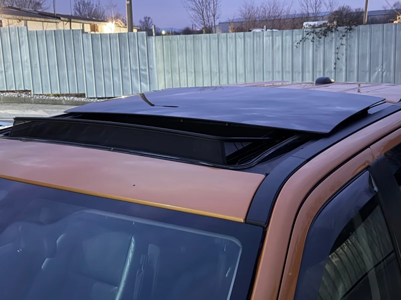 Land Rover Freelander II 2.2 TD4* PANO* XENON* 4X4* КОЖА* СЕРВИЗНА ИСТОР, снимка 3 - Автомобили и джипове - 52887832