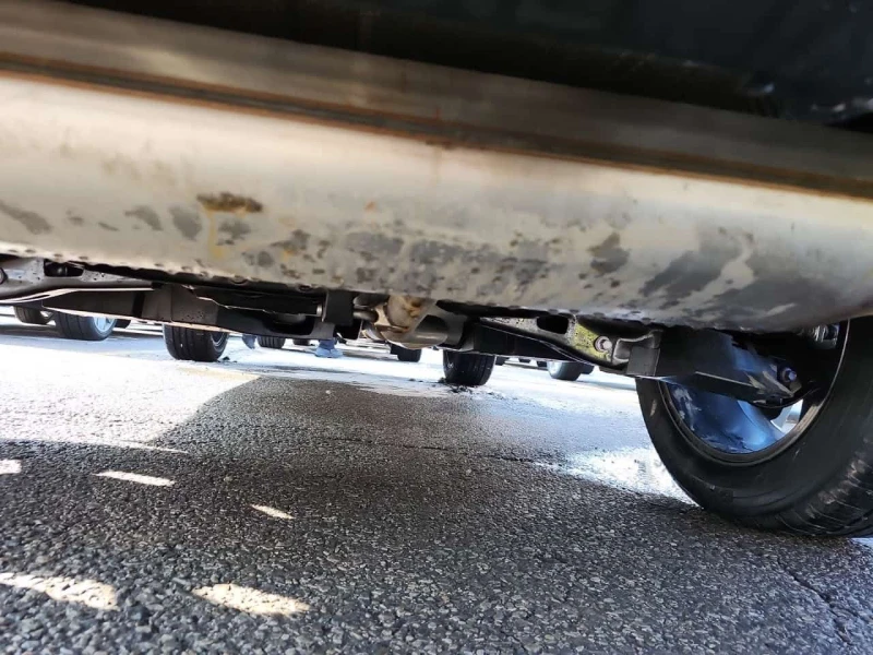 Toyota Rav4 XLE * AWD * DRCC * Lane Assist * Подгреви, снимка 16 - Автомобили и джипове - 53526910