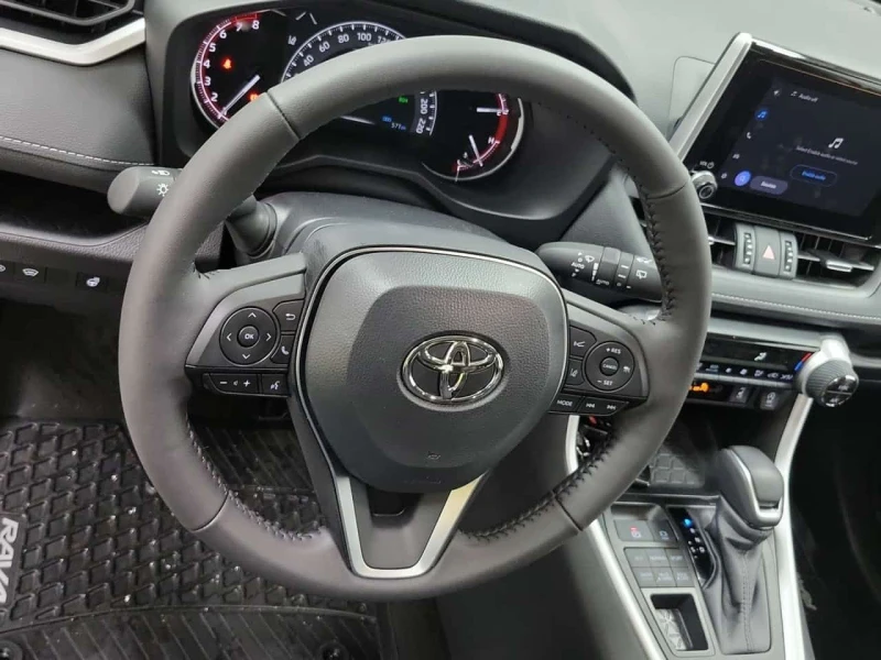 Toyota Rav4 XLE * AWD * DRCC * Lane Assist * Подгреви, снимка 7 - Автомобили и джипове - 53526910