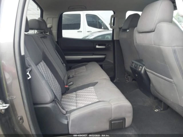 Toyota Tundra SR5 5.7L V8 | Mobile.bg   12