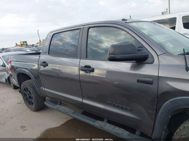 Toyota Tundra SR5 5.7L V8 | Mobile.bg   7