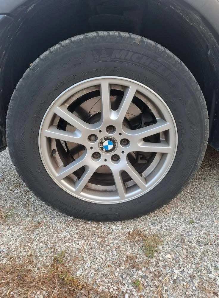 BMW X3 3.0 - изображение 3