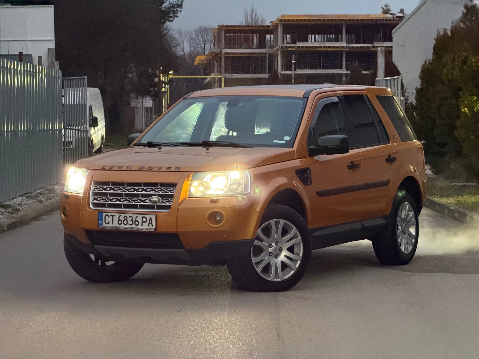 Land Rover Freelander II 2.2 TD4* PANO* XENON* 4X4* КОЖА* СЕРВИЗНА ИСТОР, снимка 1