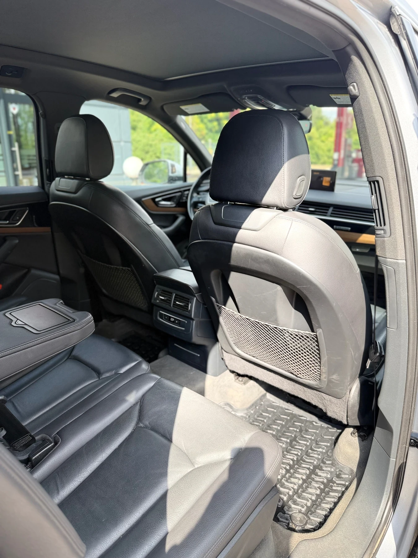 Audi Q7 3.0T TOP 100% РЕАЛНИ КМ. - изображение 9