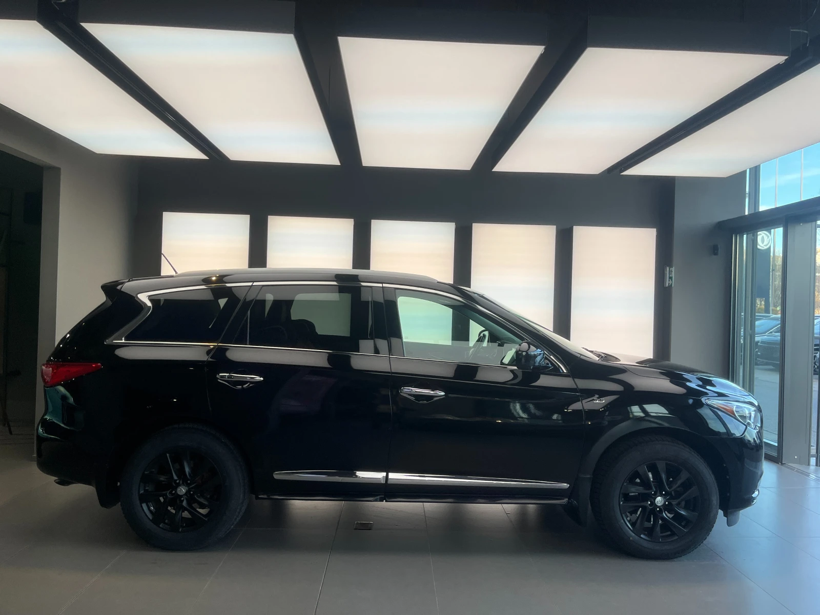 Infiniti QX60 3.5V6 6+ 1 ����� | Mobile.bg � ����������� 3