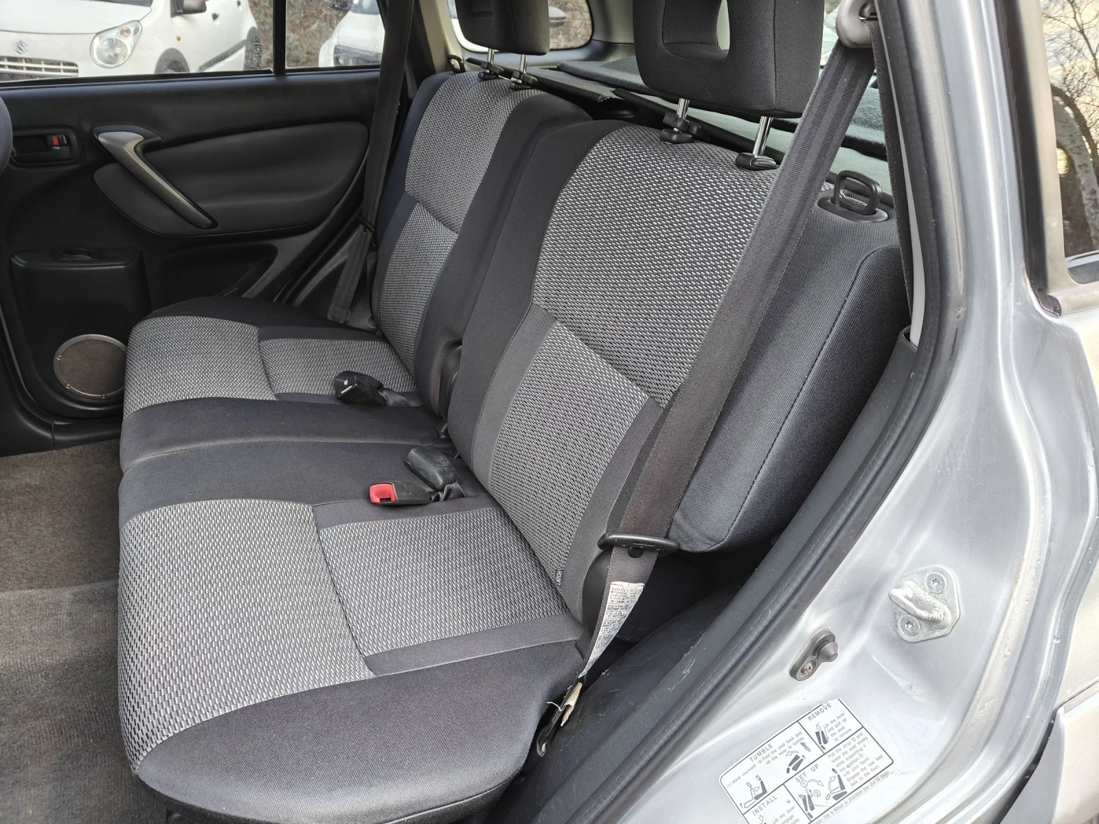 Toyota Rav4 2.4 4WD Автомат - изображение 9