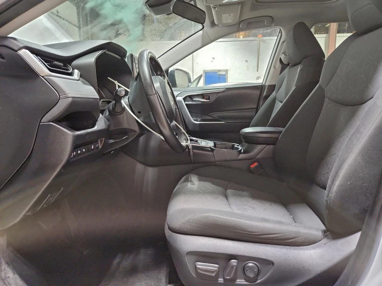 Toyota Rav4 2.5i - XLE - Лека щета - Комфорт пакет - изображение 10