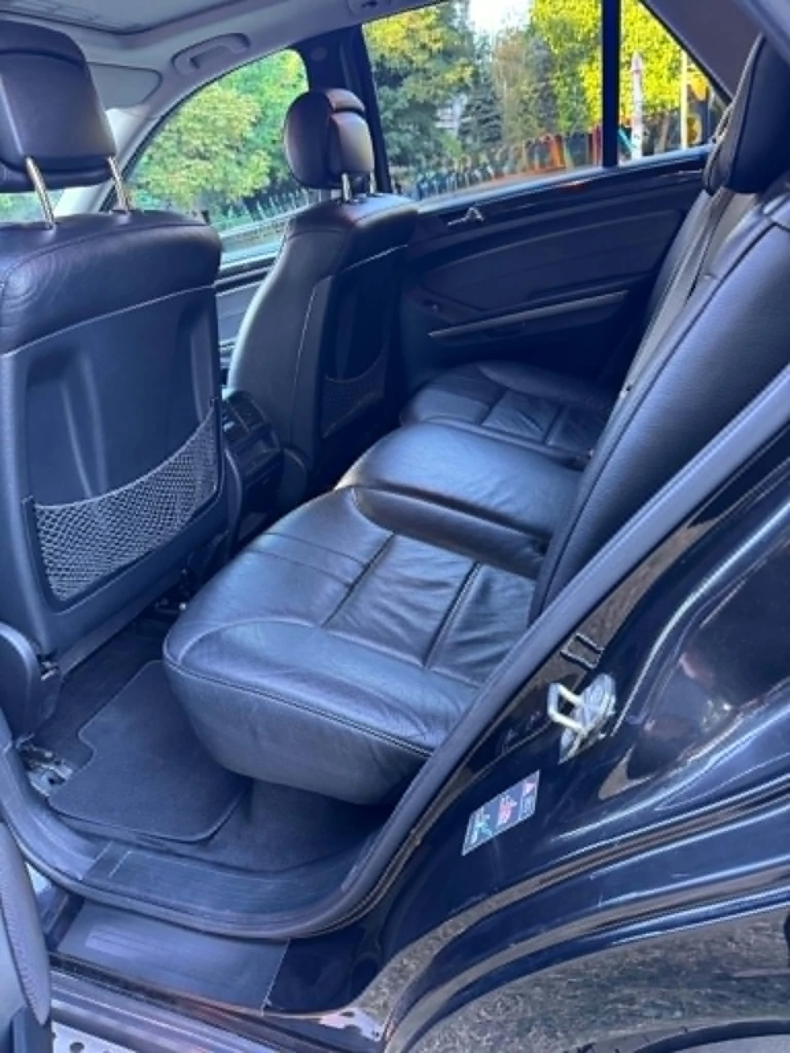 Mercedes-Benz ML 350 CDI 4 matic, снимка 9 - Автомобили и джипове - 54887195