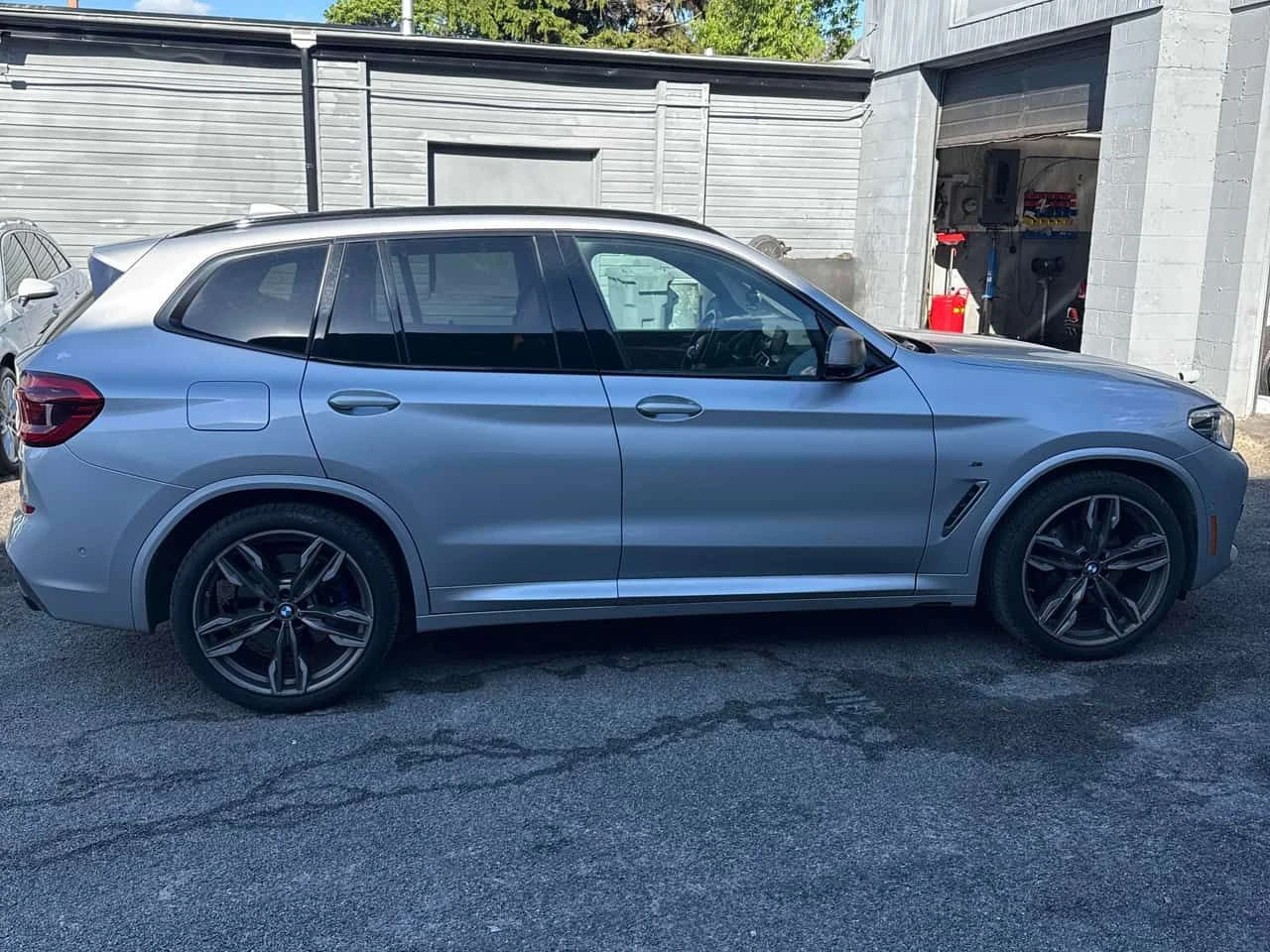 BMW X3 * M40i * ДИСТРОНИК* 360КАМ* ПАНО* HEAD-UP* , снимка 4 - Автомобили и джипове - 54890669