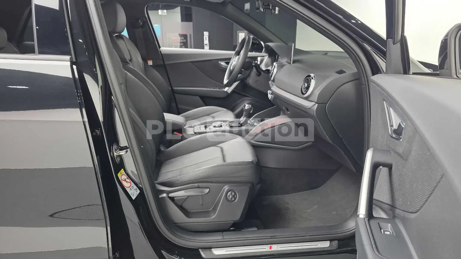 Audi Q2 35TDI| ������| �������| PANO| ���.��������� | Mobile.bg � ����������� 9
