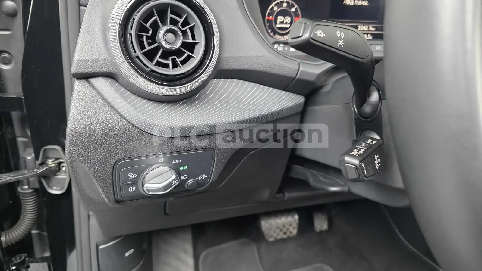 Audi Q2 35TDI| ������| �������| PANO| ���.��������� | Mobile.bg � ����������� 13