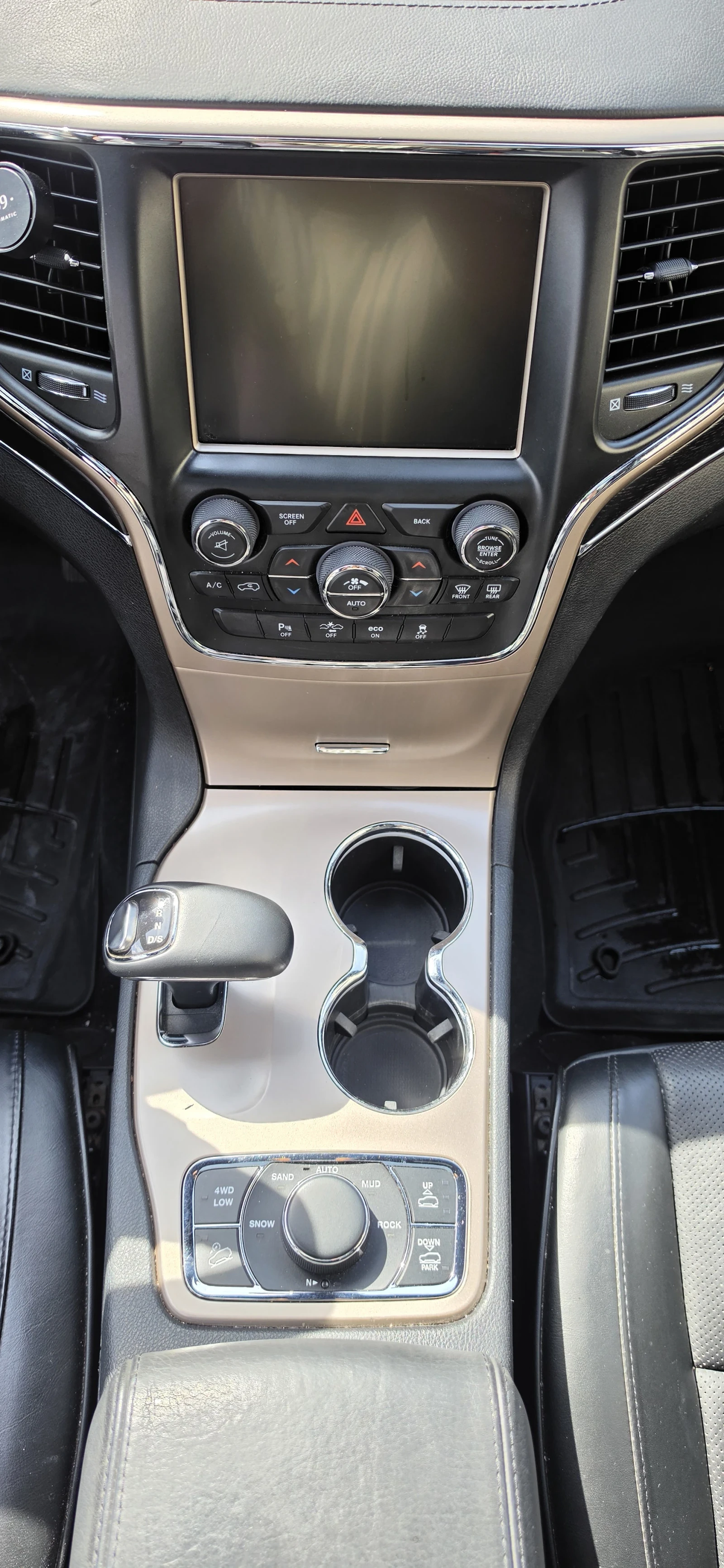 Jeep Grand cherokee Summit 5.7 HEMI , снимка 11 - Автомобили и джипове - 55167101