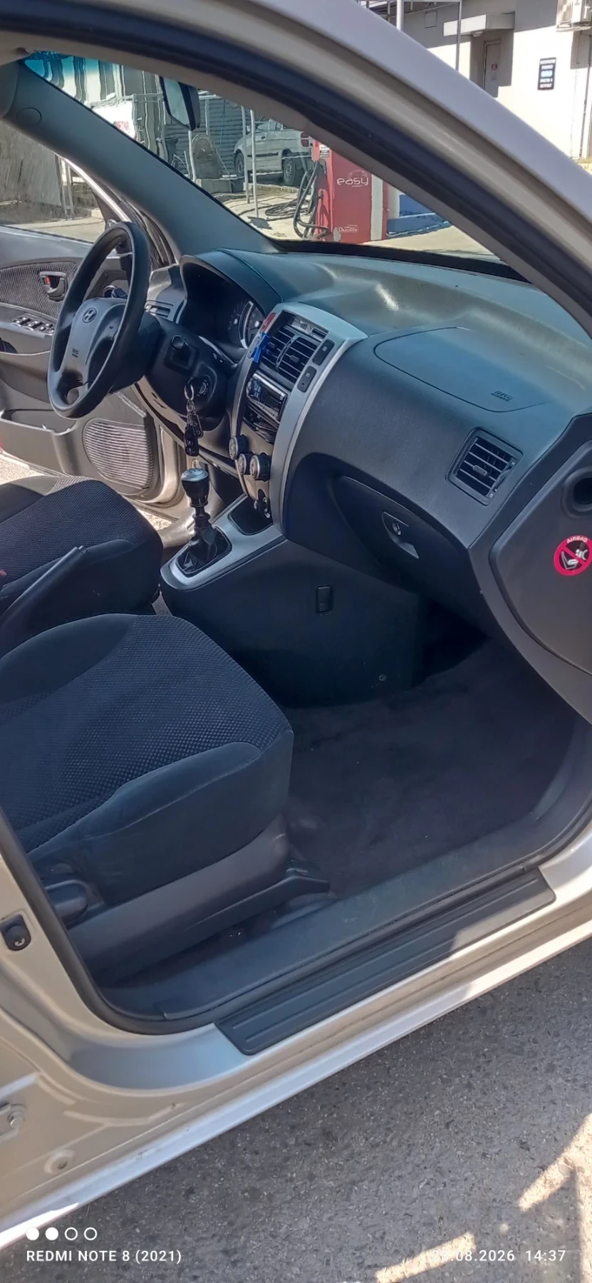 Hyundai Tucson, снимка 8 - Автомобили и джипове - 55777523