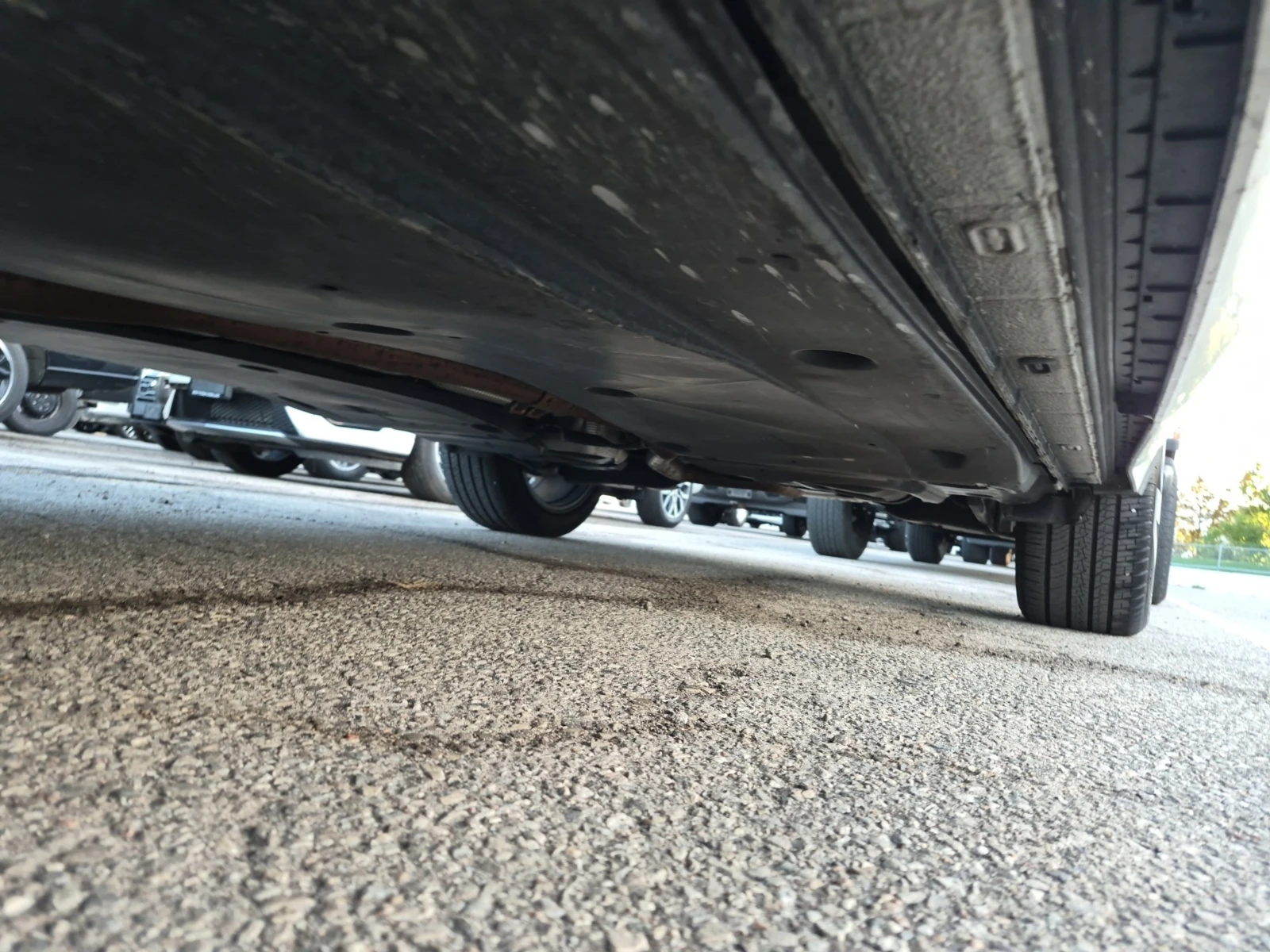 VW Tiguan COMFORTLINE R-LINE BLACK EDITION, АВТОКРЕДИТ, снимка 16 - Автомобили и джипове - 56063129
