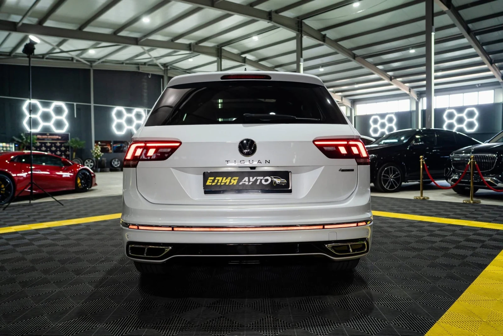 VW Tiguan 2.0TDI R LINE IQ MATRIX NAVI ���� ������ 100% | Mobile.bg � ����������� 8