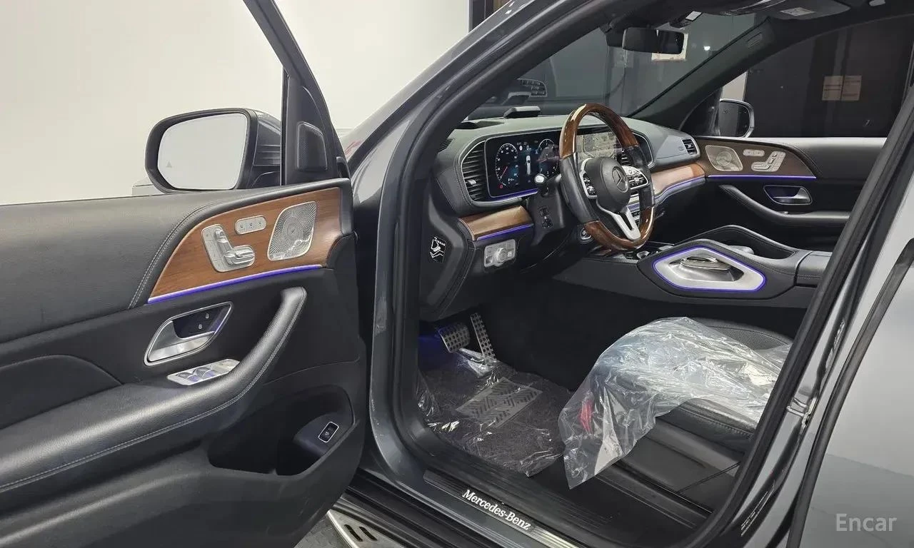 Mercedes-Benz GLS 400, снимка 6 - Автомобили и джипове - 56733429