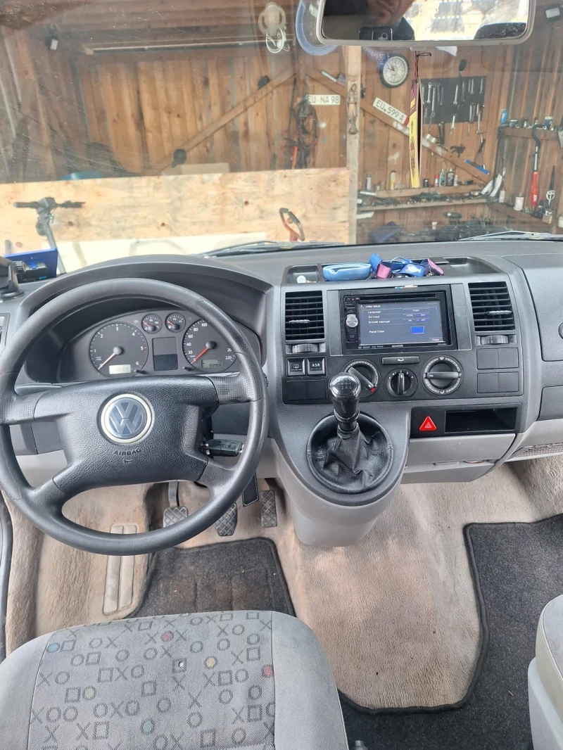 VW Transporter T5 2.5TDI, снимка 7 - Бусове и автобуси - 53076413