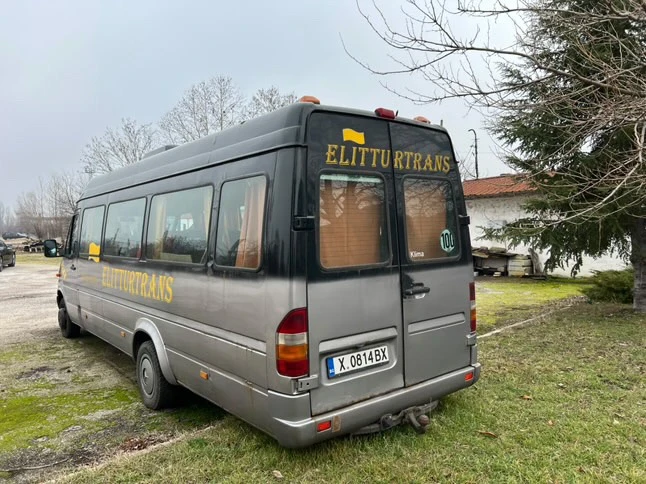 Mercedes-Benz Sprinter 413 CDI 20+ 1 места, снимка 4 - Бусове и автобуси - 48879789