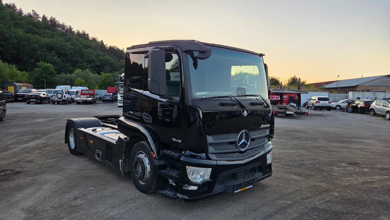 Mercedes-Benz Actros 1843 - изображение 2
