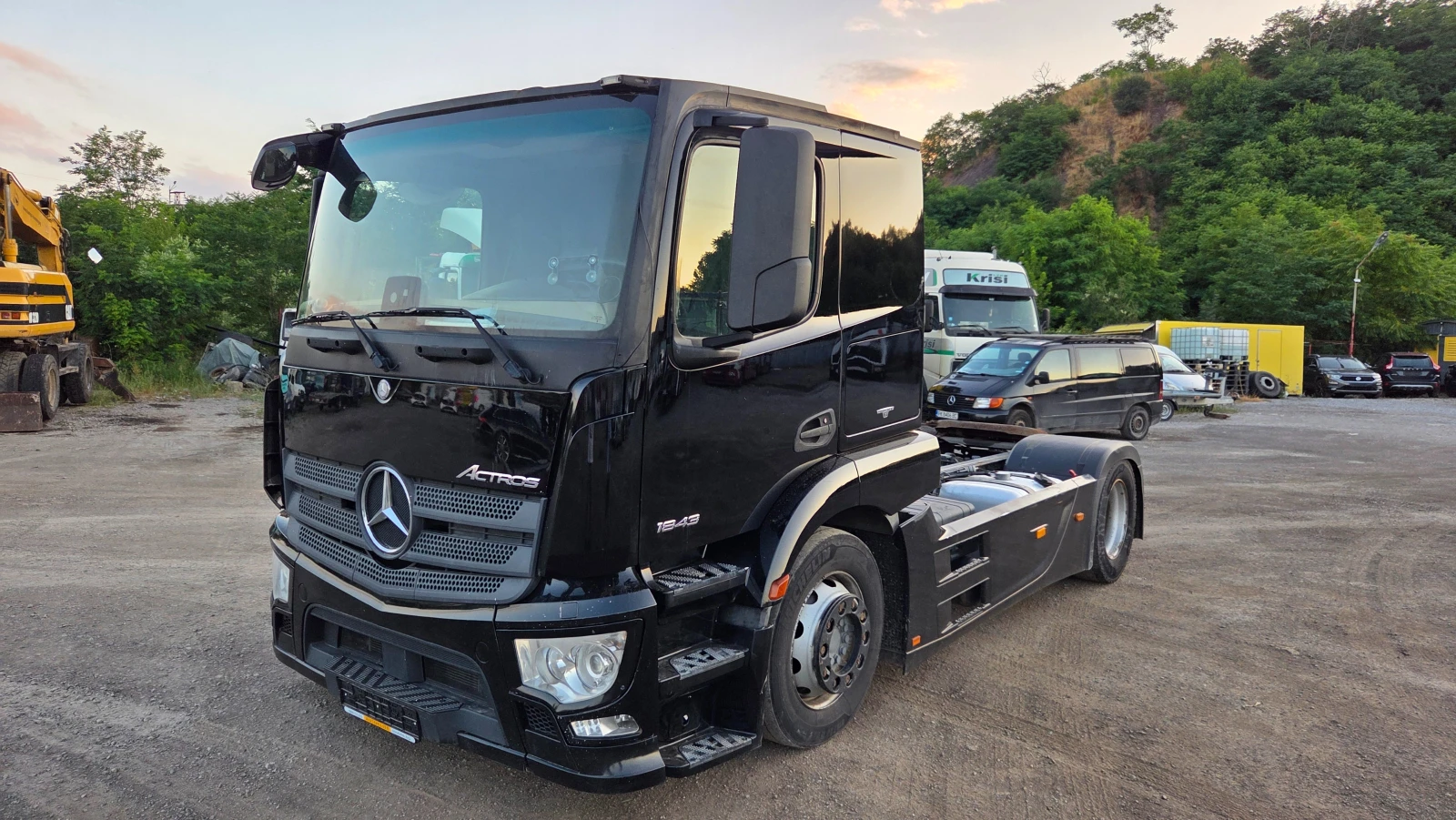 Mercedes-Benz Actros 1843 | Mobile.bg   1