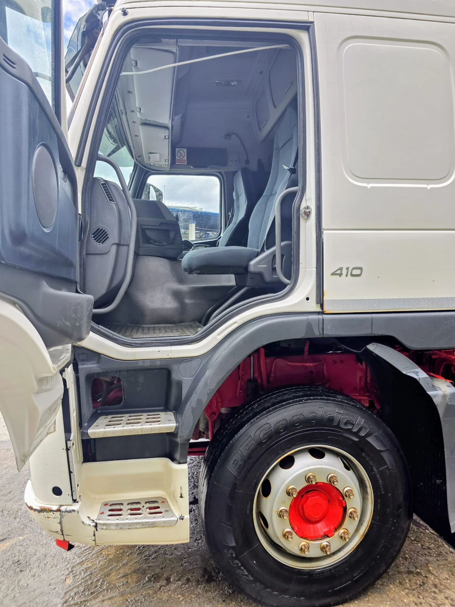 Volvo Fm 8x4  ЗЪРНОВОЗ , снимка 11 - Камиони - 54179916