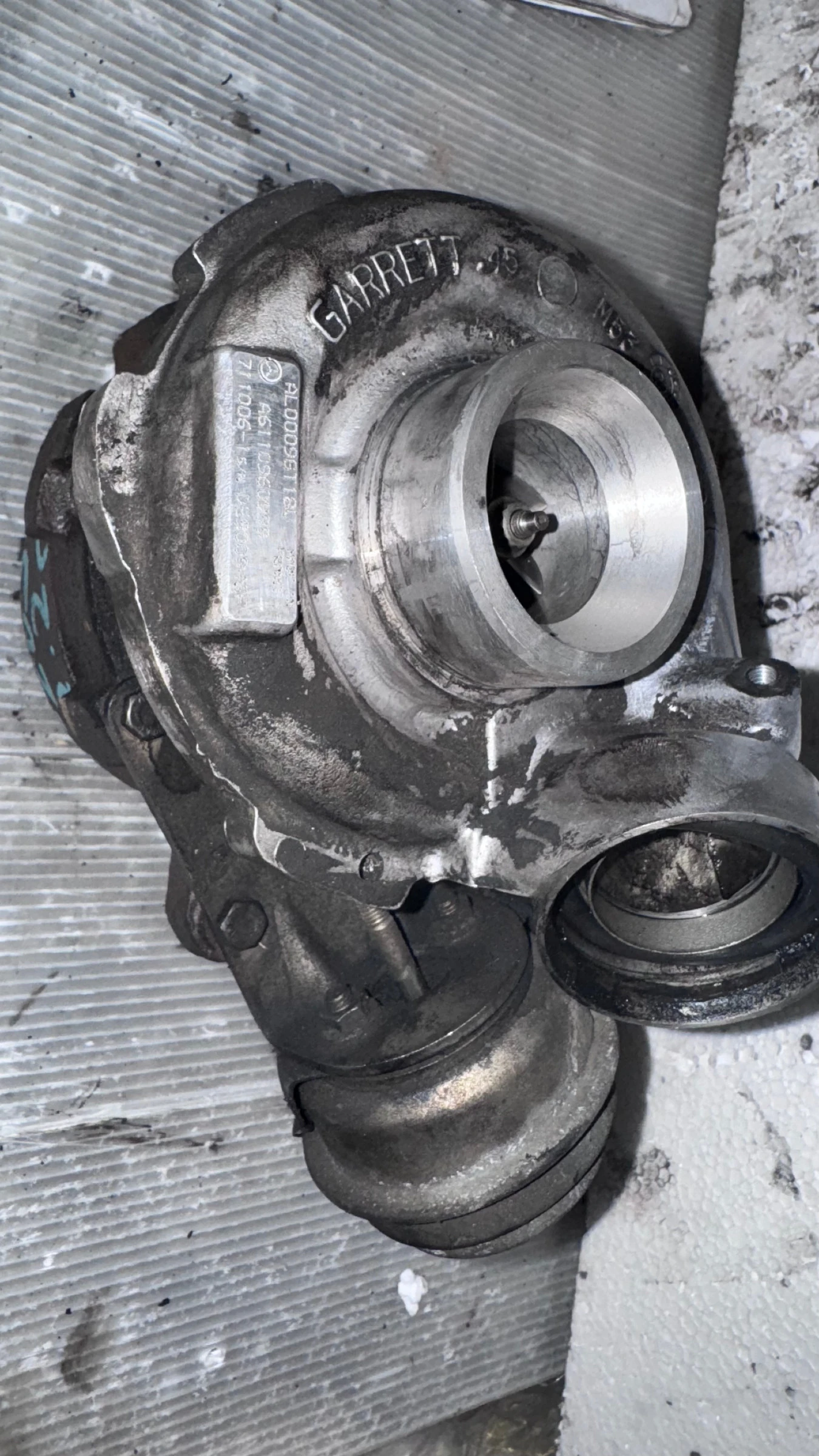 ����� ��������� �� Mercedes C200 - 711006-1 /  A6110960999 | Mobile.bg � ����������� 1