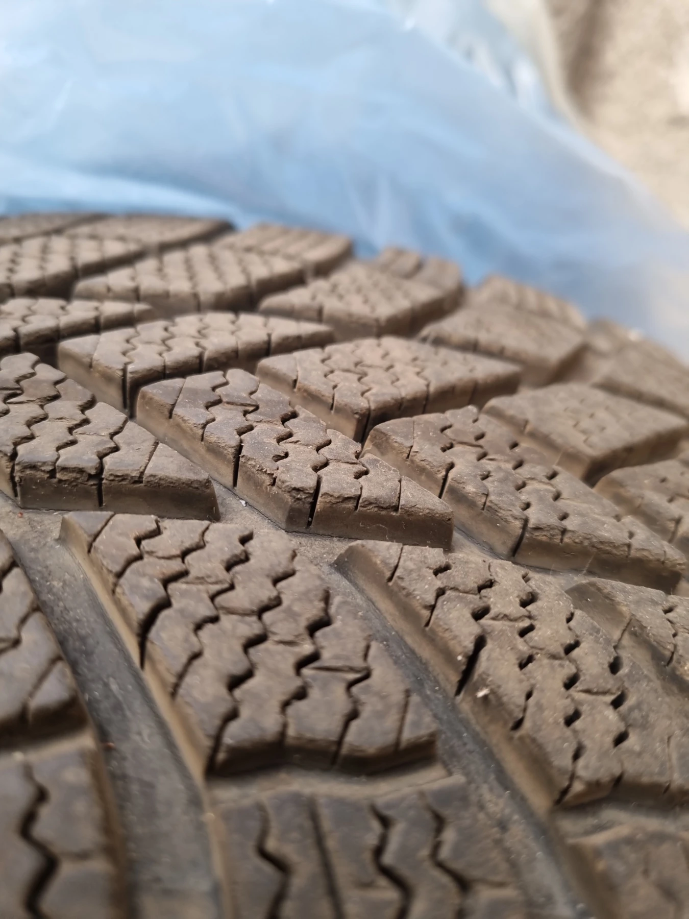  245/45R20 | Mobile.bg   2