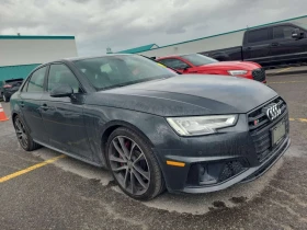 Audi S4 3.0Т V6 TFSI * TECHNIK * CARFAX * , снимка 2
