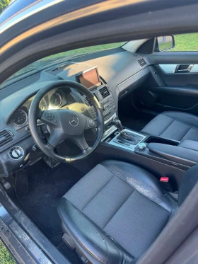Mercedes-Benz C 220, снимка 6