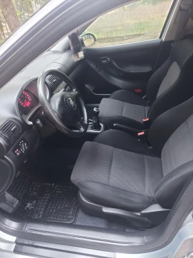 Seat Leon 1.9tdi/90ps/Face  - 4499 лв. / 2300.30 € - 37547769 5