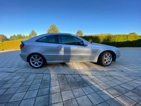 Mercedes-Benz C 200, снимка 3
