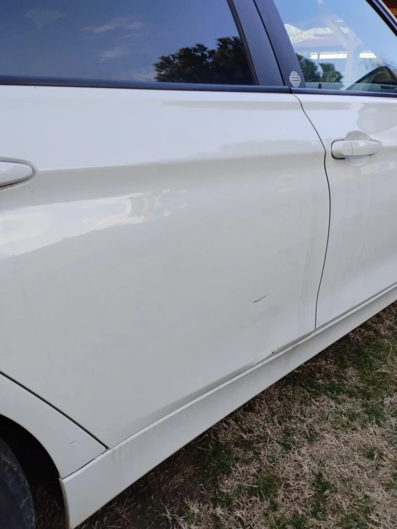 BMW 318 AVTOMATIK, снимка 4 - Автомобили и джипове - 52461459