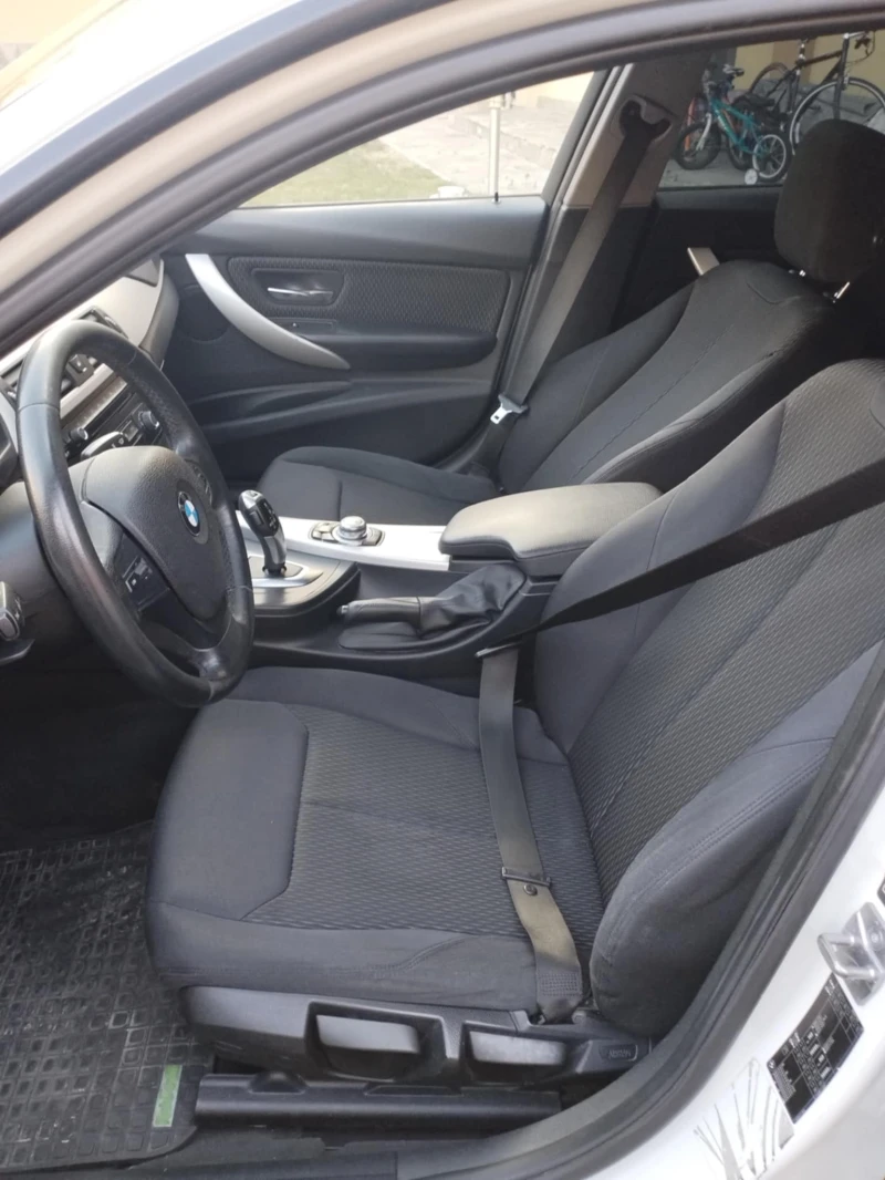 BMW 318 AVTOMATIK, снимка 6 - Автомобили и джипове - 52461459